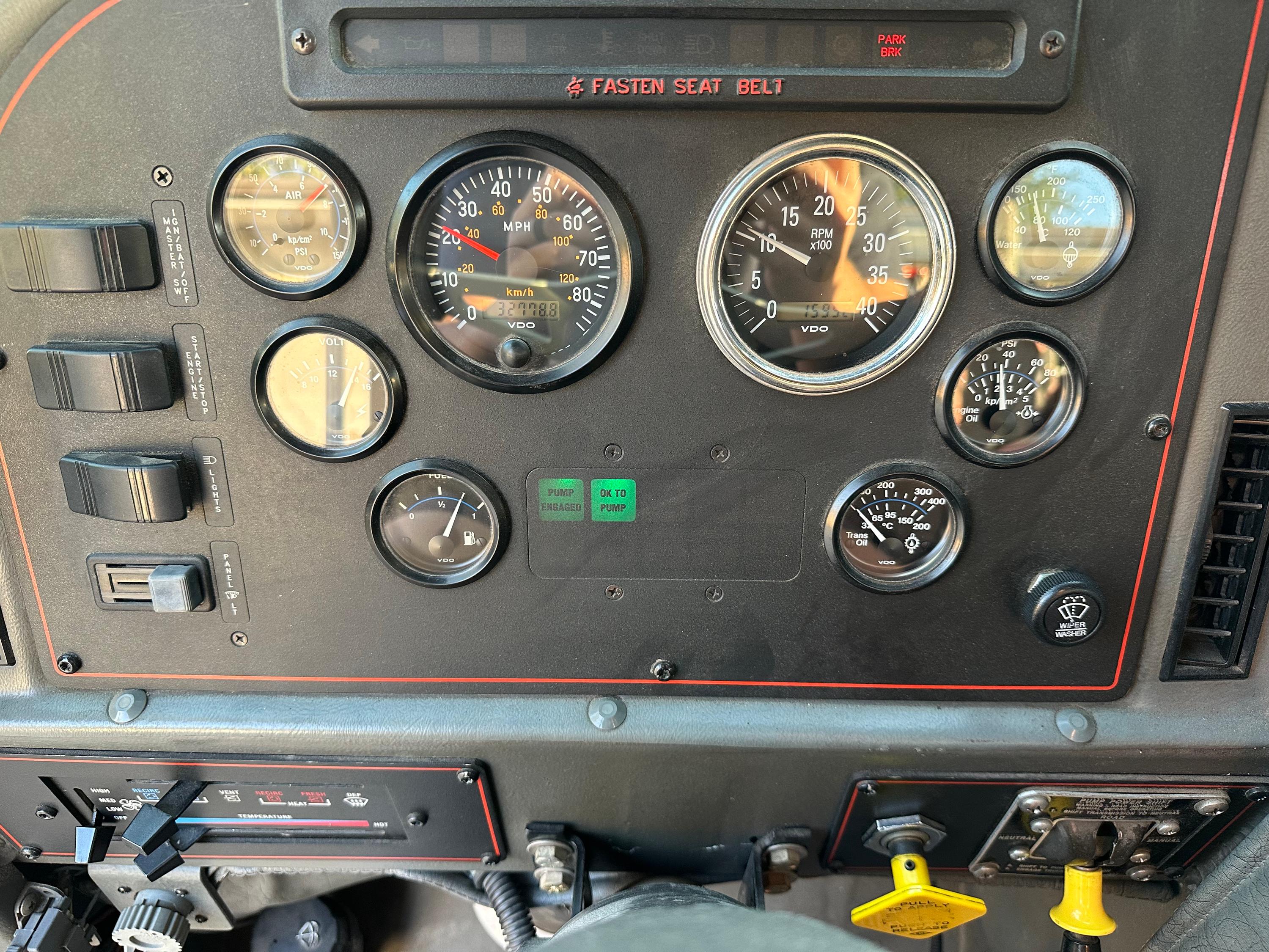 1996 E-One Cyclone Pumper - image 14