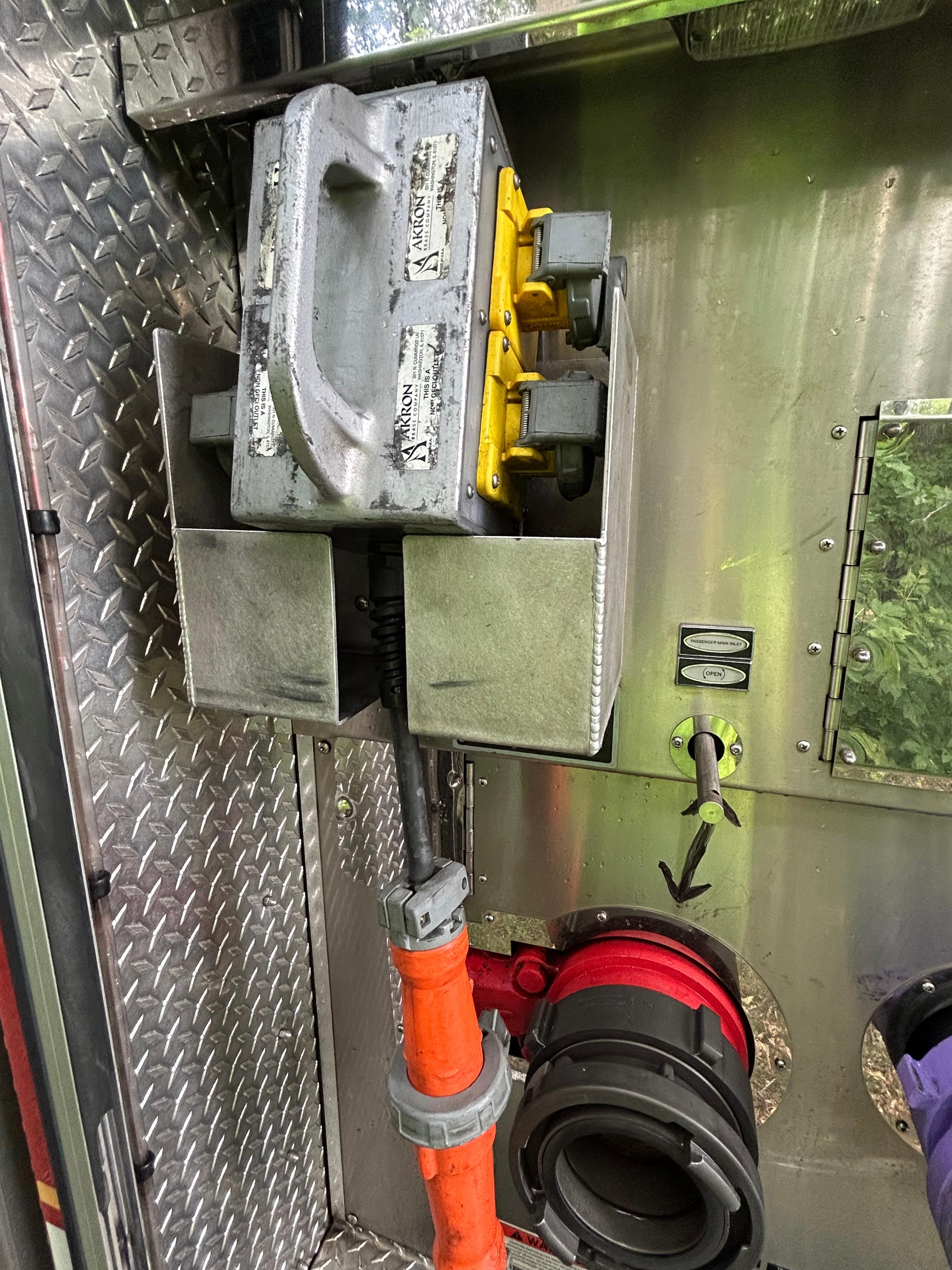 2009 Pierce Arrow XT TAK 4 Pumper - image 6