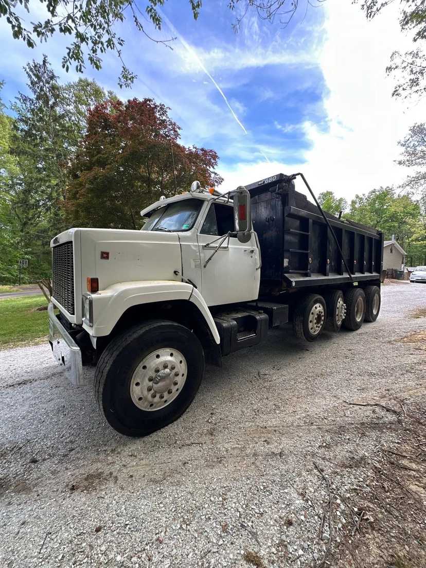 1989 GMC Brigadere