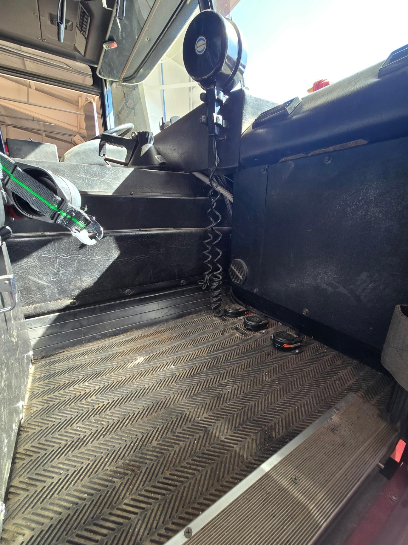 1995 Pierce Quantum 75' Quint - image 29