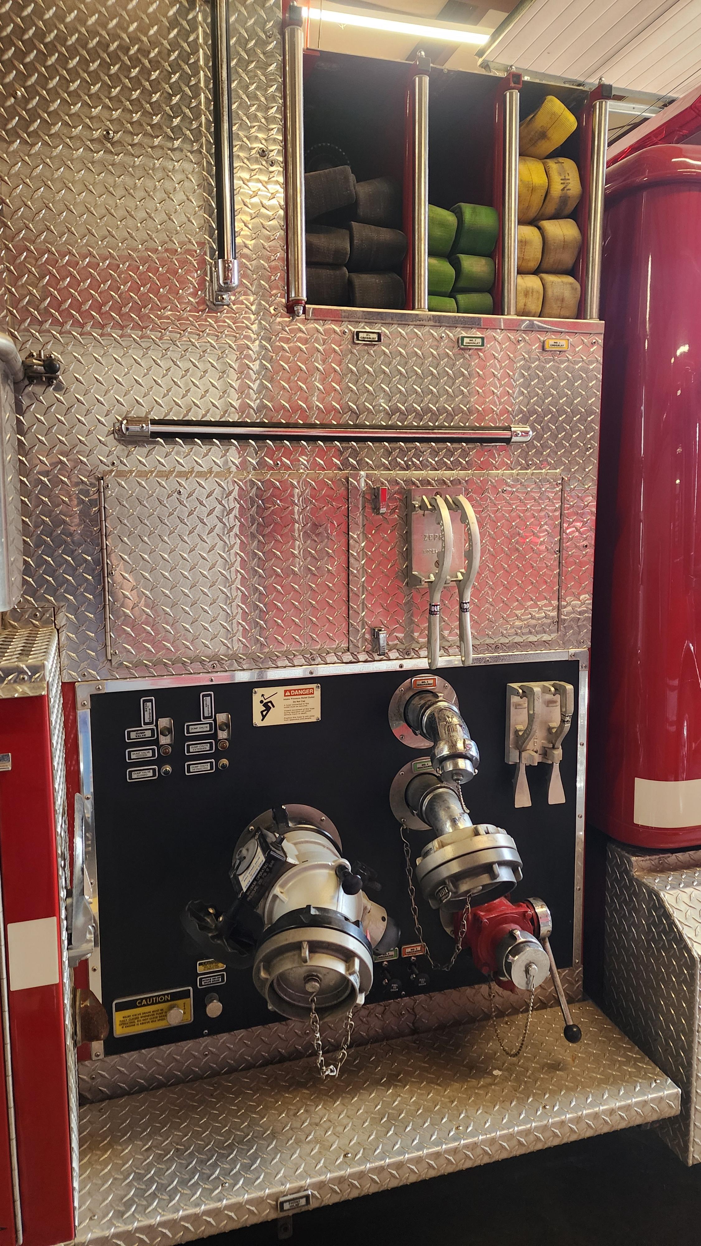 1995 Pumper Pierce Pumper Tanker - image 14
