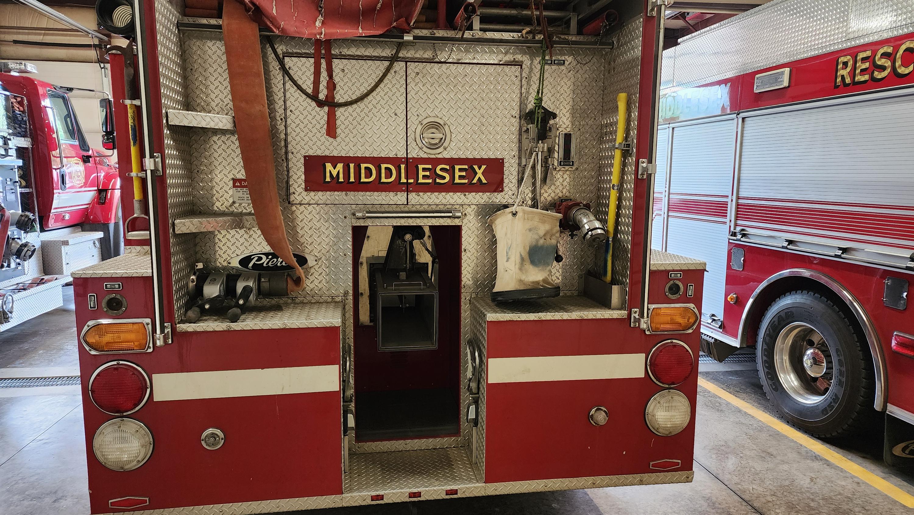 1995 Pumper Pierce Pumper Tanker - image 9