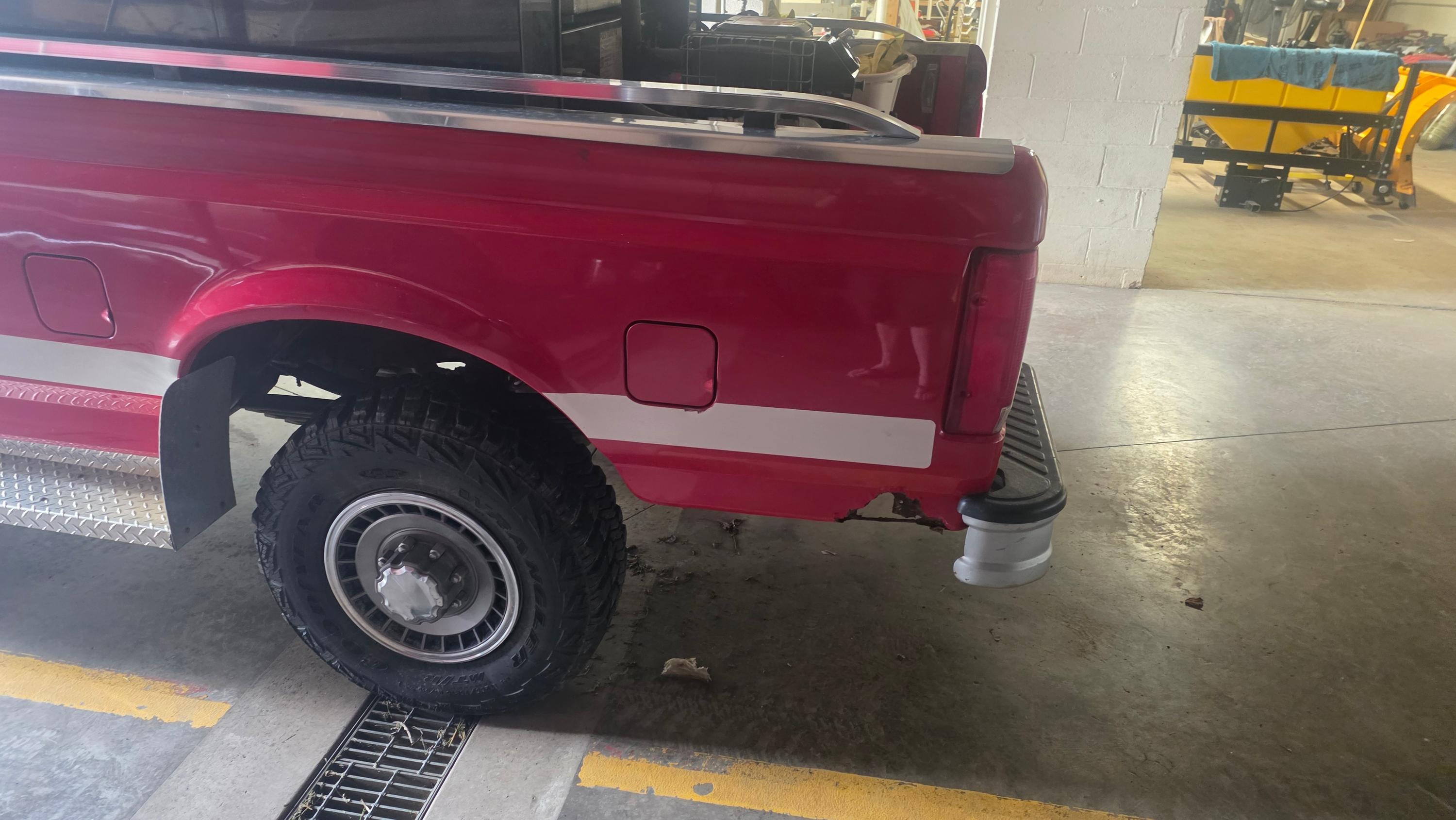 1996 Ford F350 4x4 Brush Truck - image 3