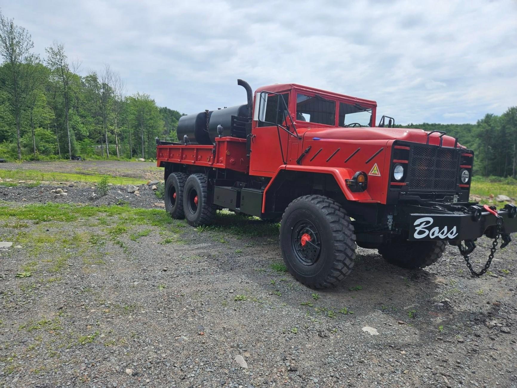 1991 BMY Brush Truck - image 2