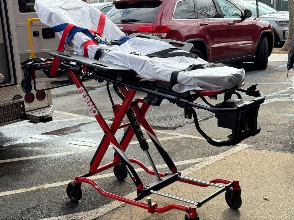 Ferno Power x1 Ambulance Stretcher