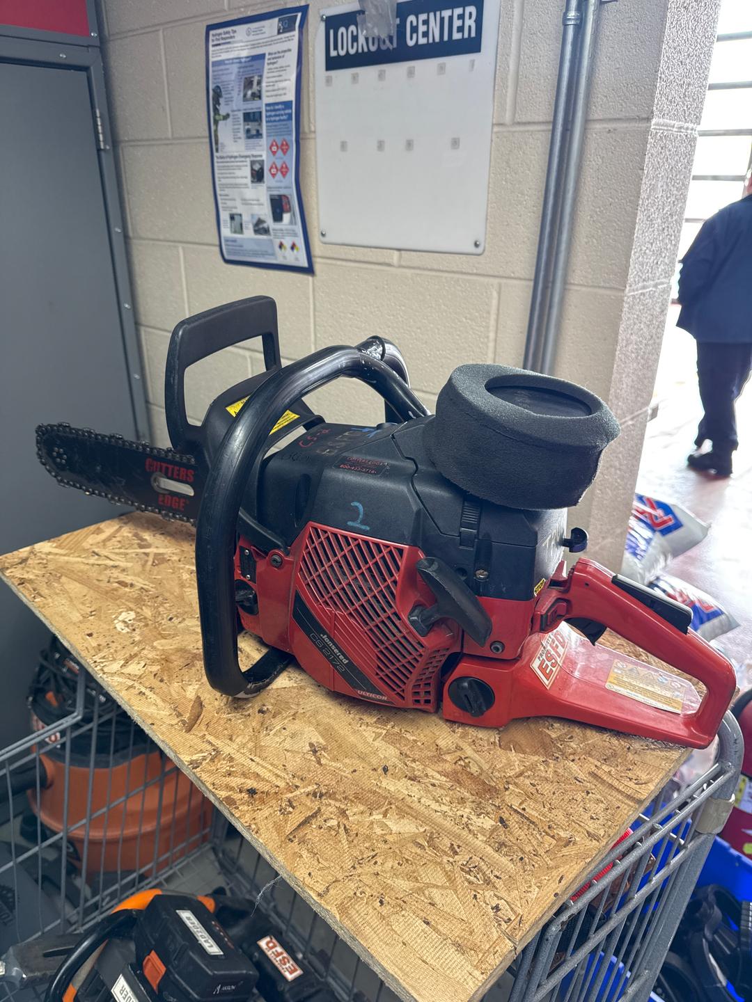Cutters Edge Chain Saw 