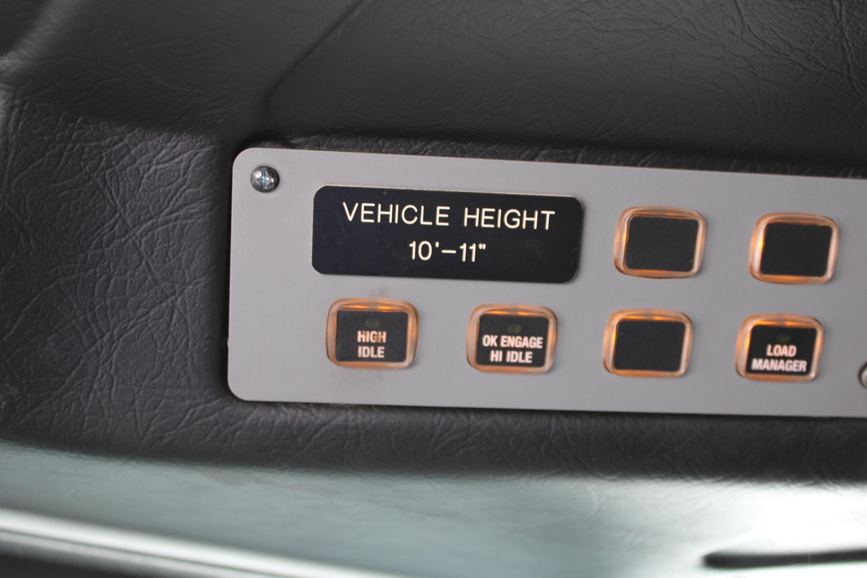2003 Pierce 95' Mid-Mount Platform - image 21