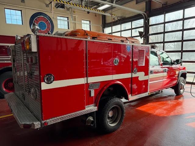 2001 Chevrolet 3500/Saulsbury Squad - image 3