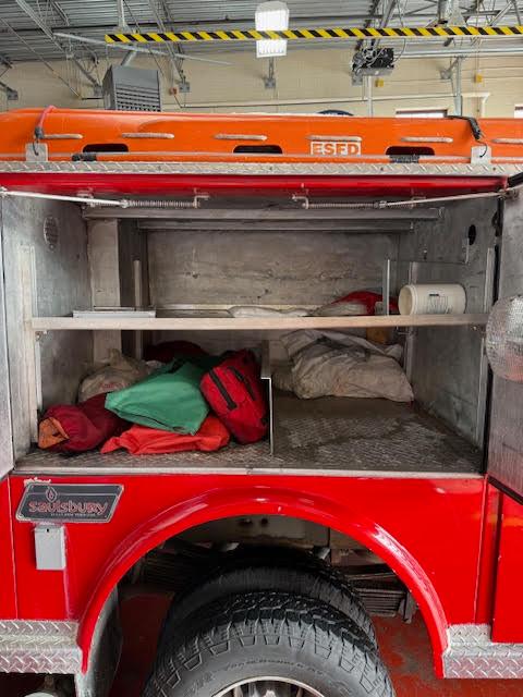 2001 Chevrolet 3500/Saulsbury Squad - image 11