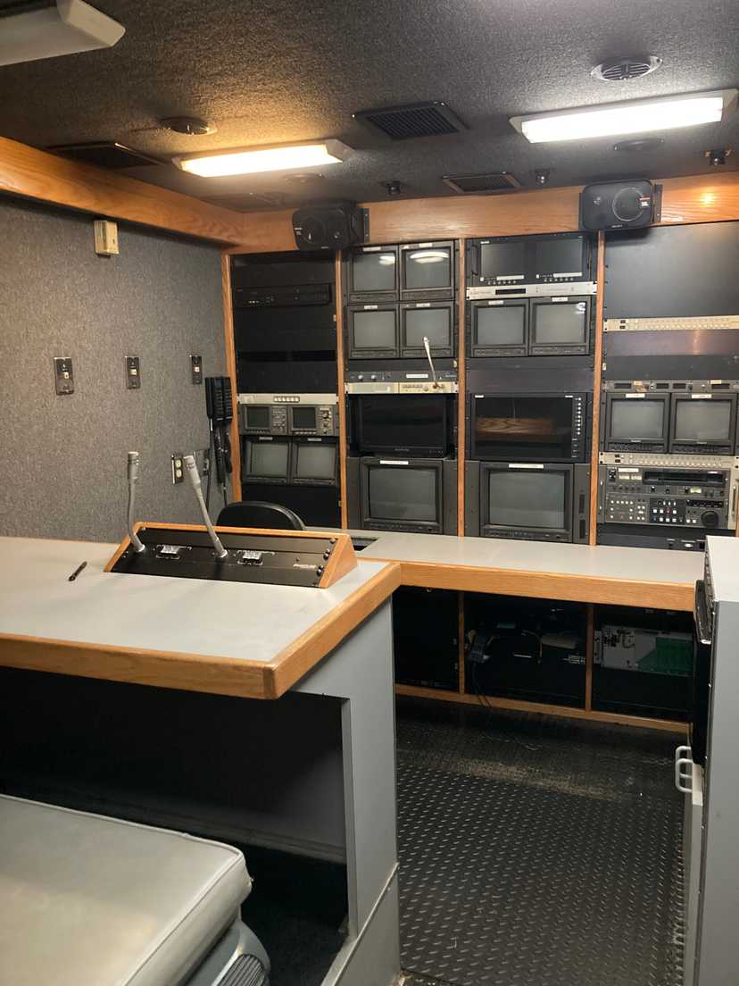 2004 Command Unit — photo 8