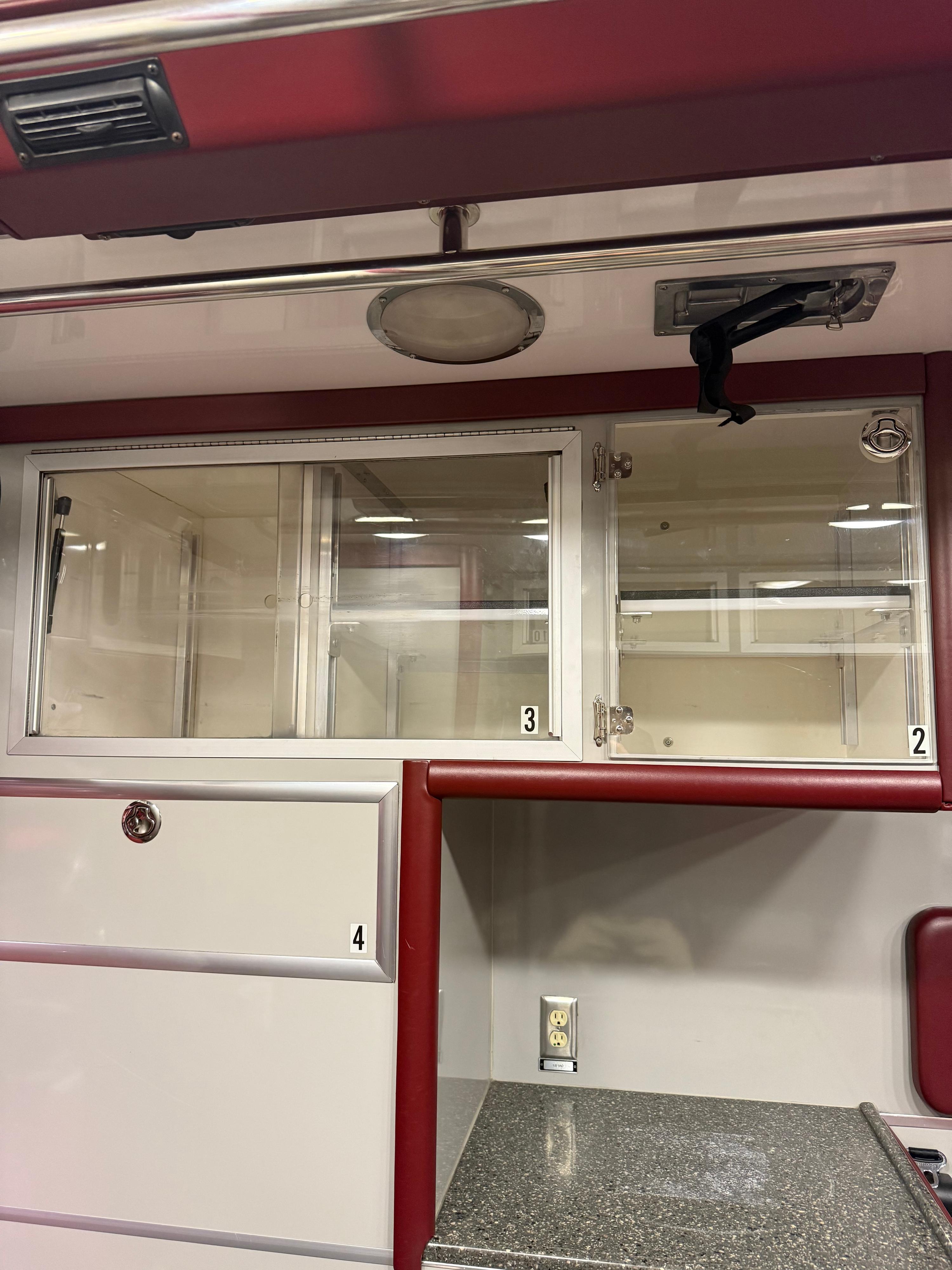 2011 International DuraStar Type I - image 12