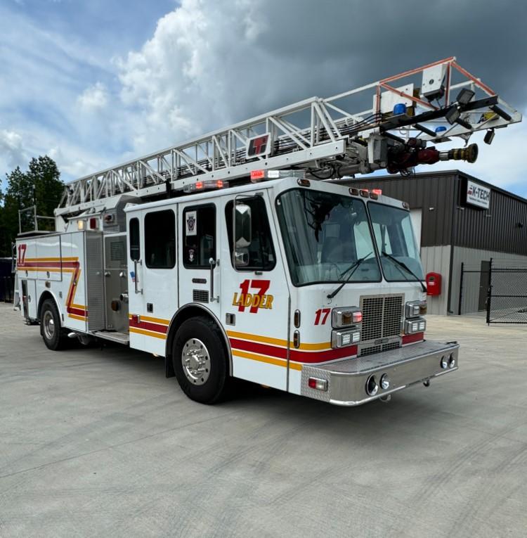 1994 SIMON DUPLEX 75' LADDER/PUMPER