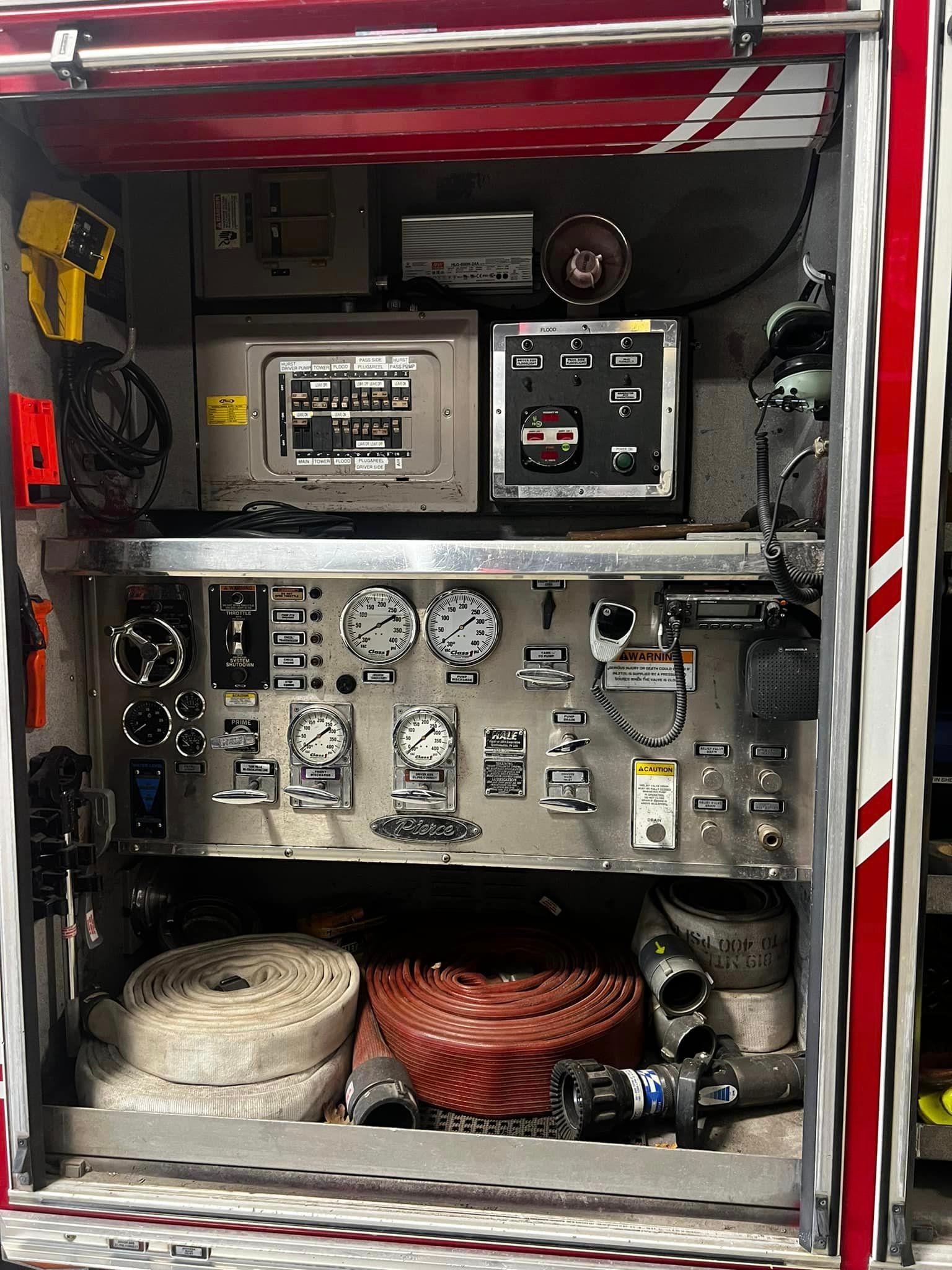1998 Pierce Quantum - image 26