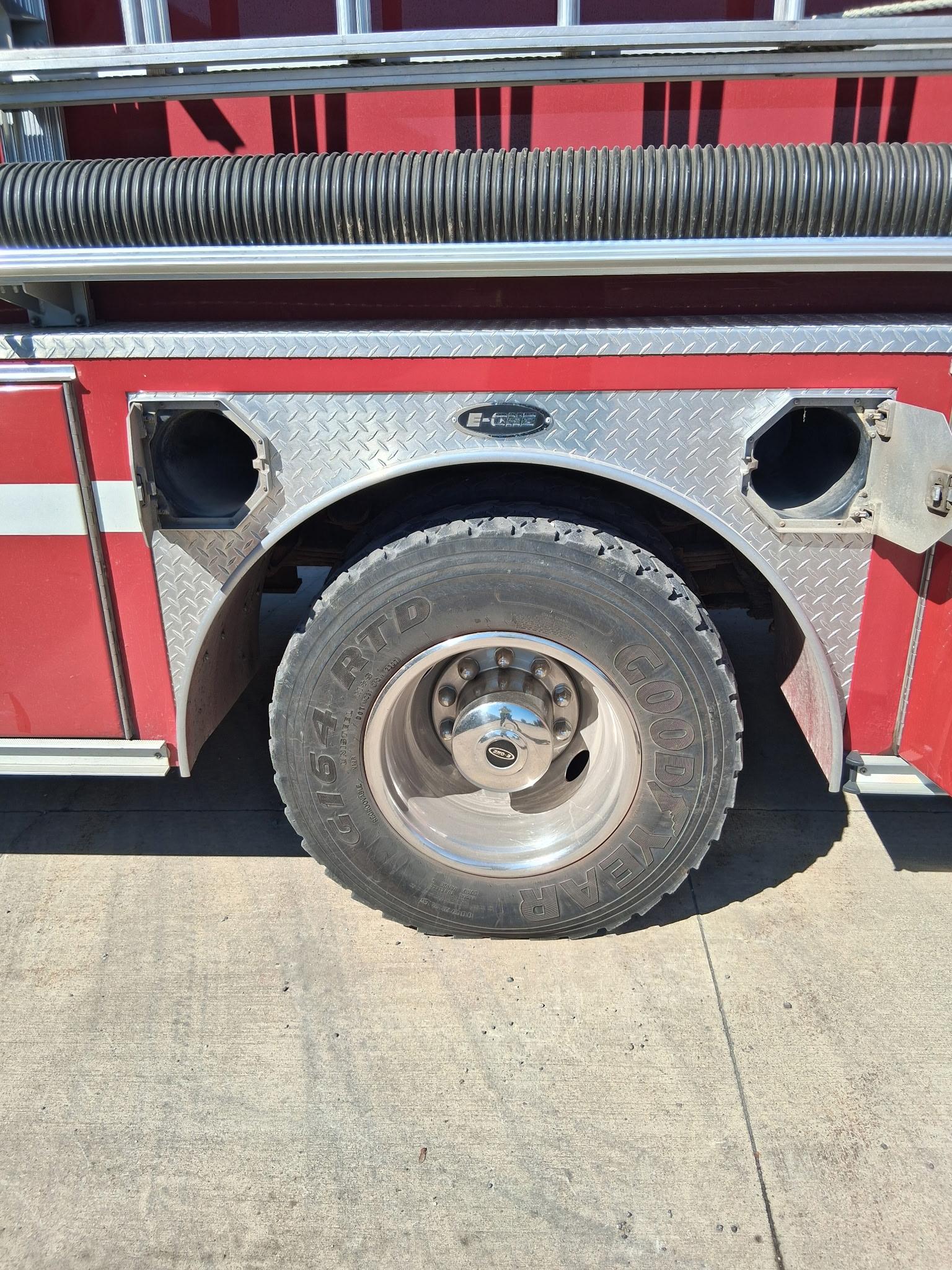 2000 International 4900 Pumper - image 13