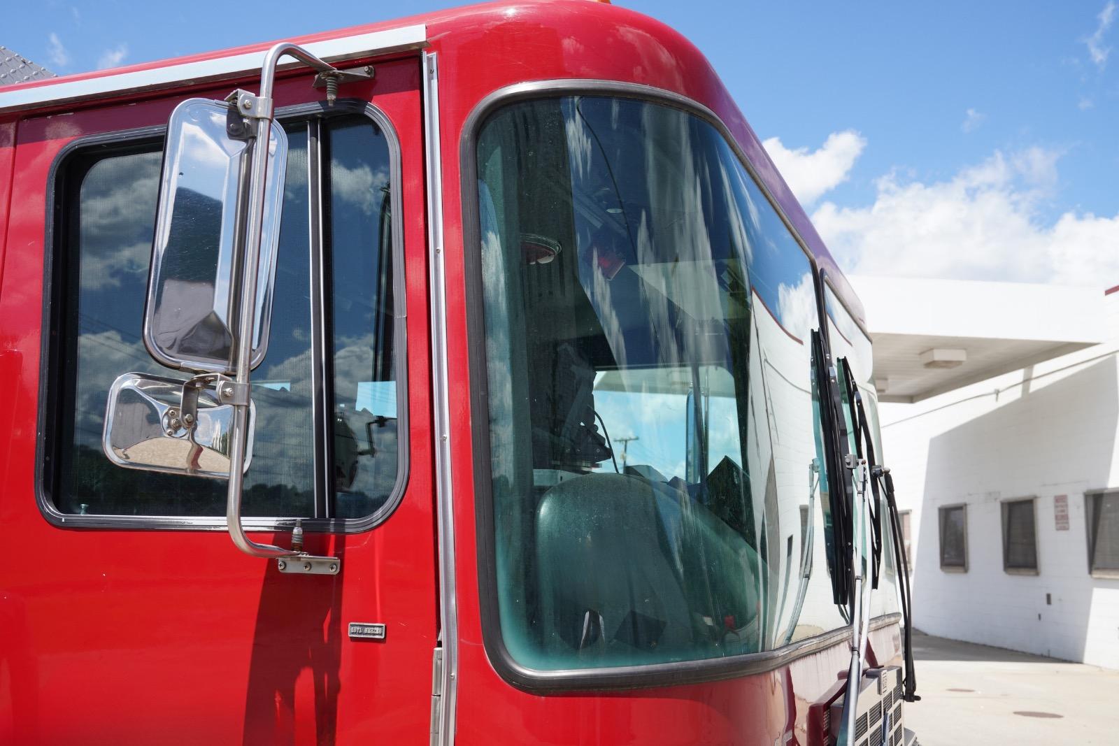1999 HME Smeal Pumper - image 15