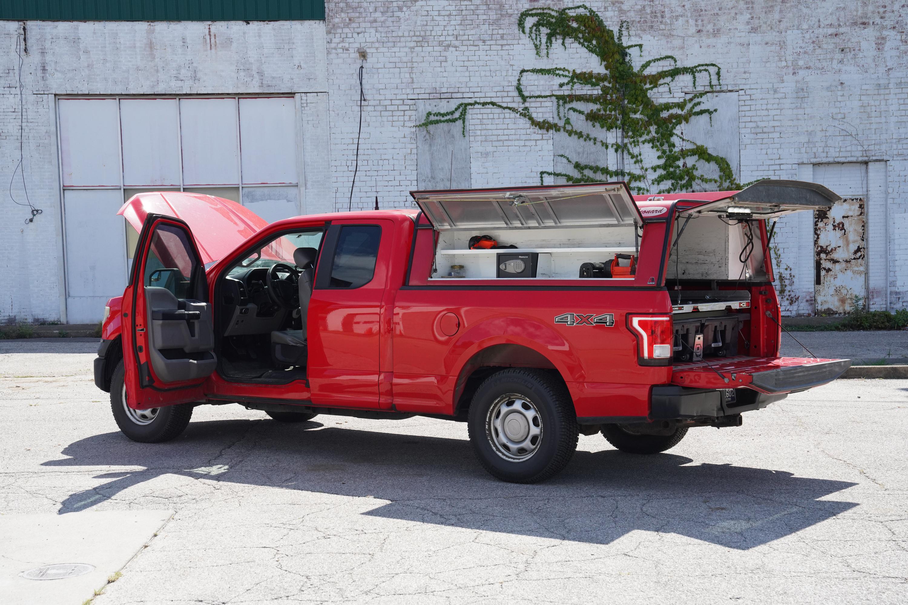 2015 Ford F-150 XL 4x4 Extended Cab - image 12