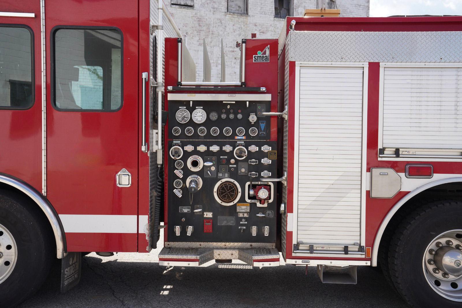1999 HME Smeal Pumper - image 18