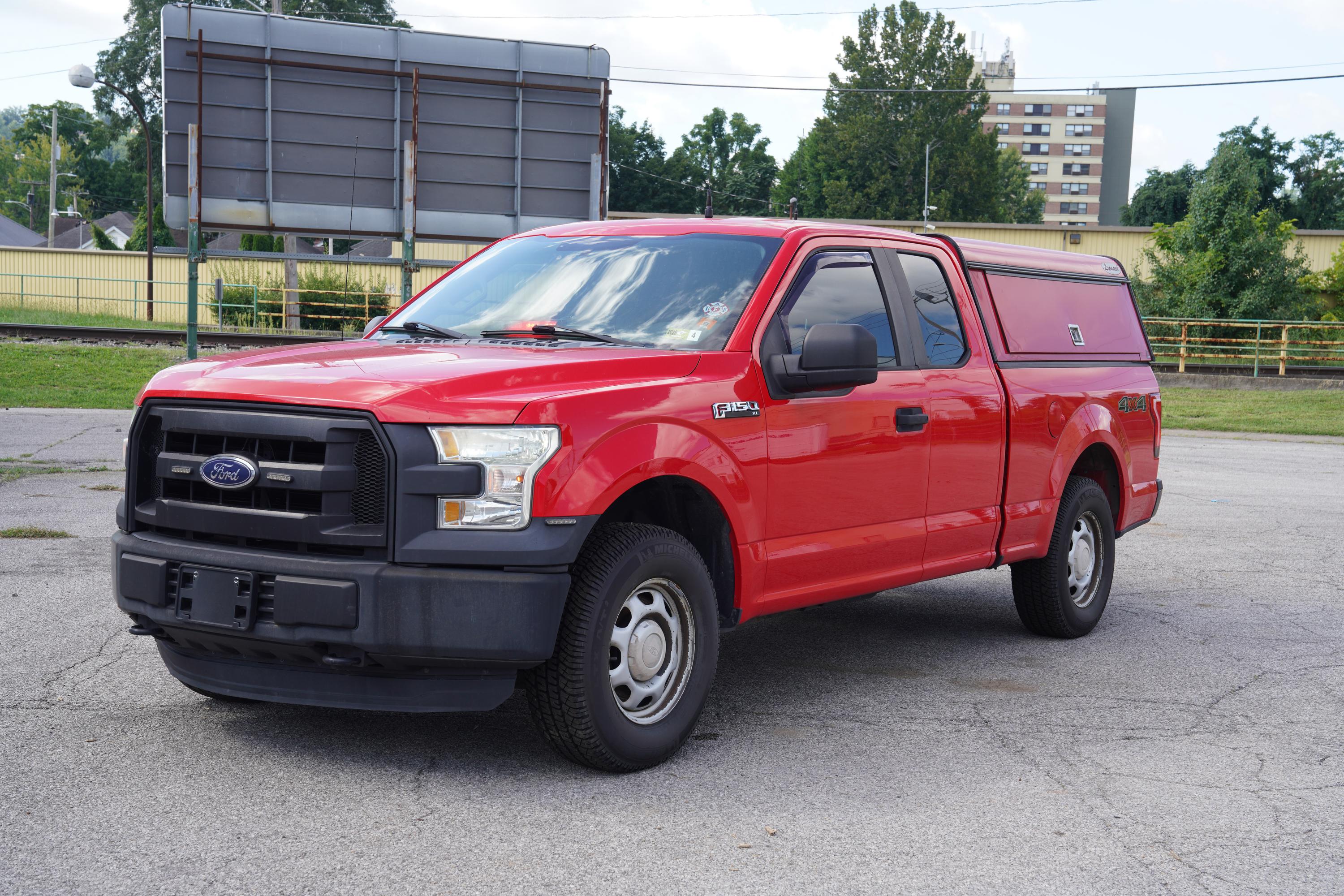 2015 Ford F-150 XL 4x4 Extended Cab - image 1