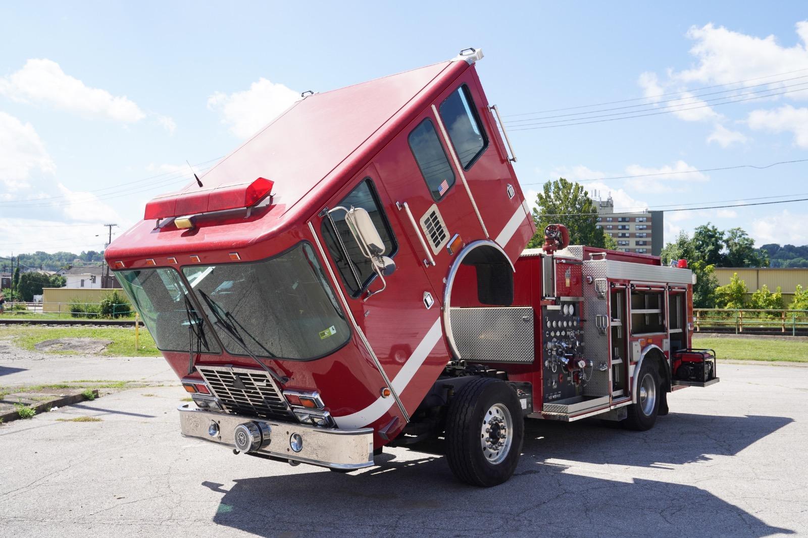 2002 Smeal HME Pumper - image 12