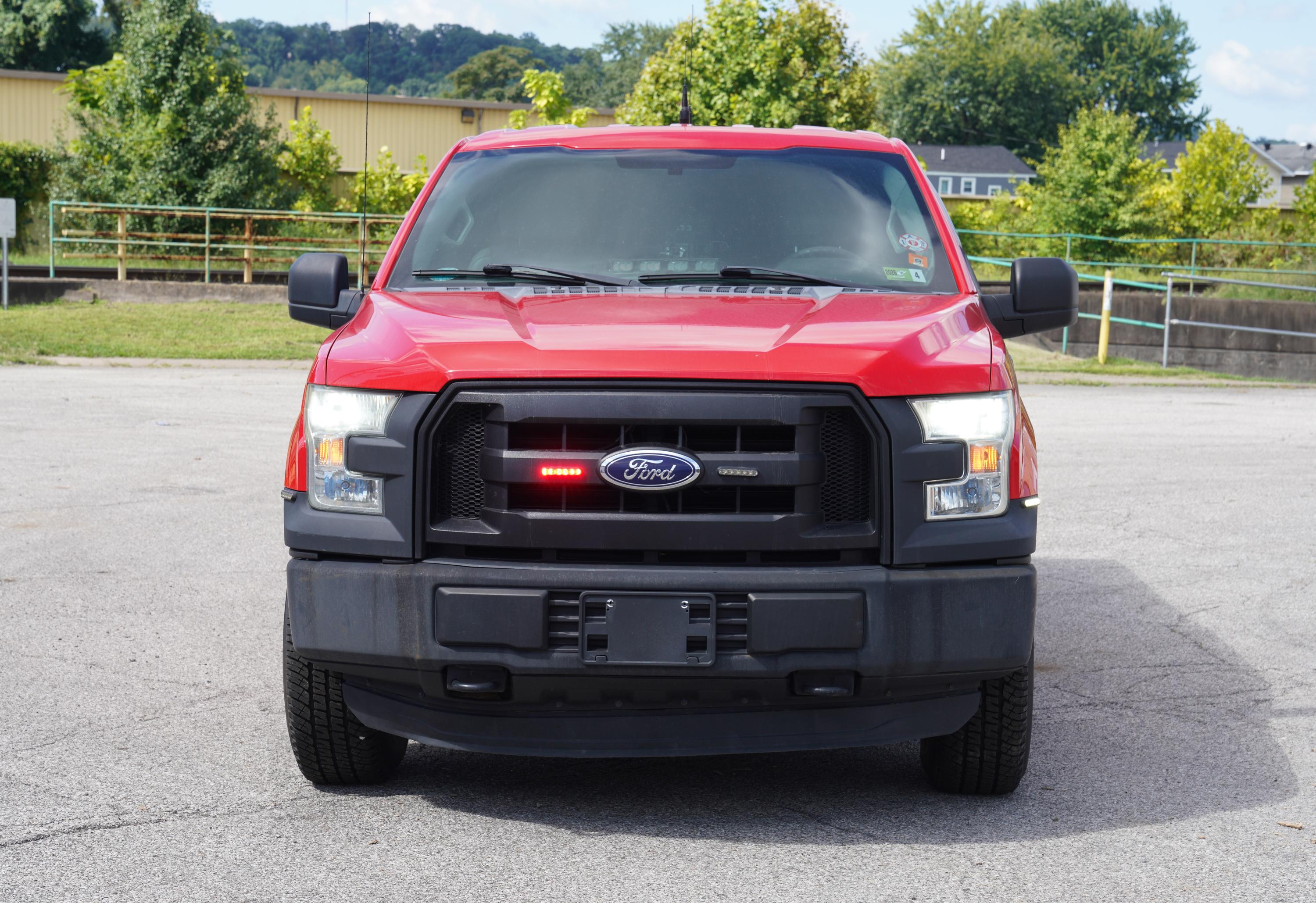 2015 Ford F-150 XL 4x4 Extended Cab - image 2