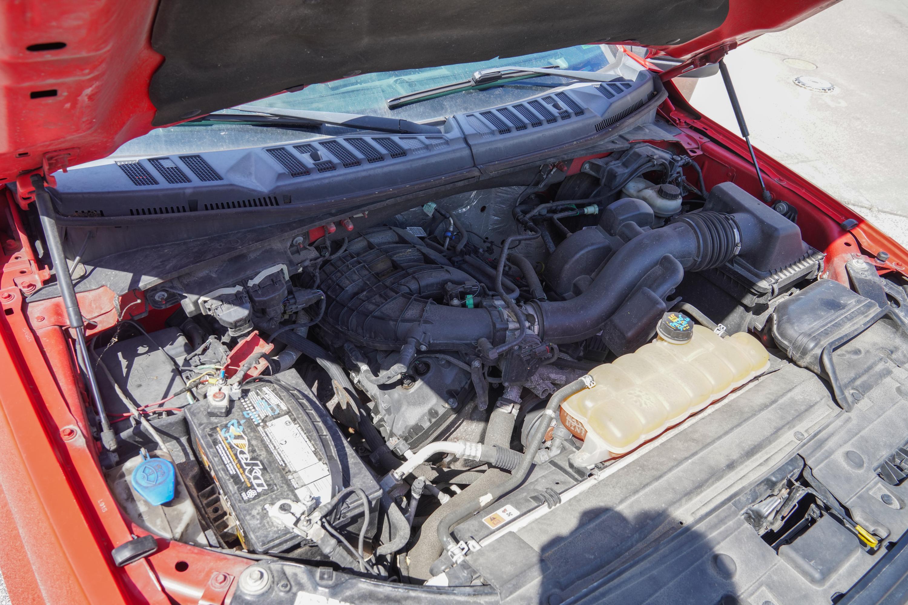 2015 Ford F-150 XL 4x4 Extended Cab - image 13