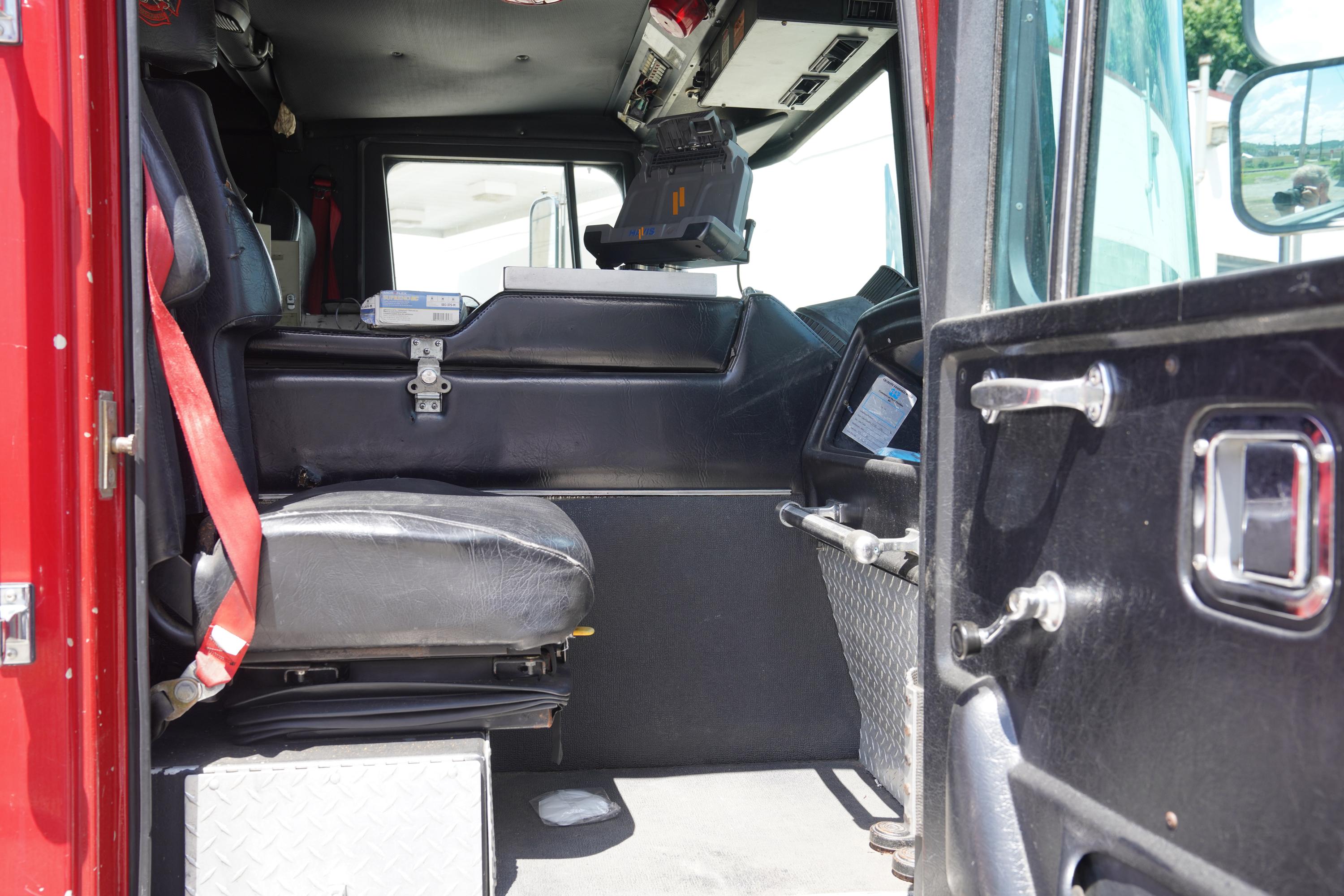 1999 HME Smeal Pumper - image 12
