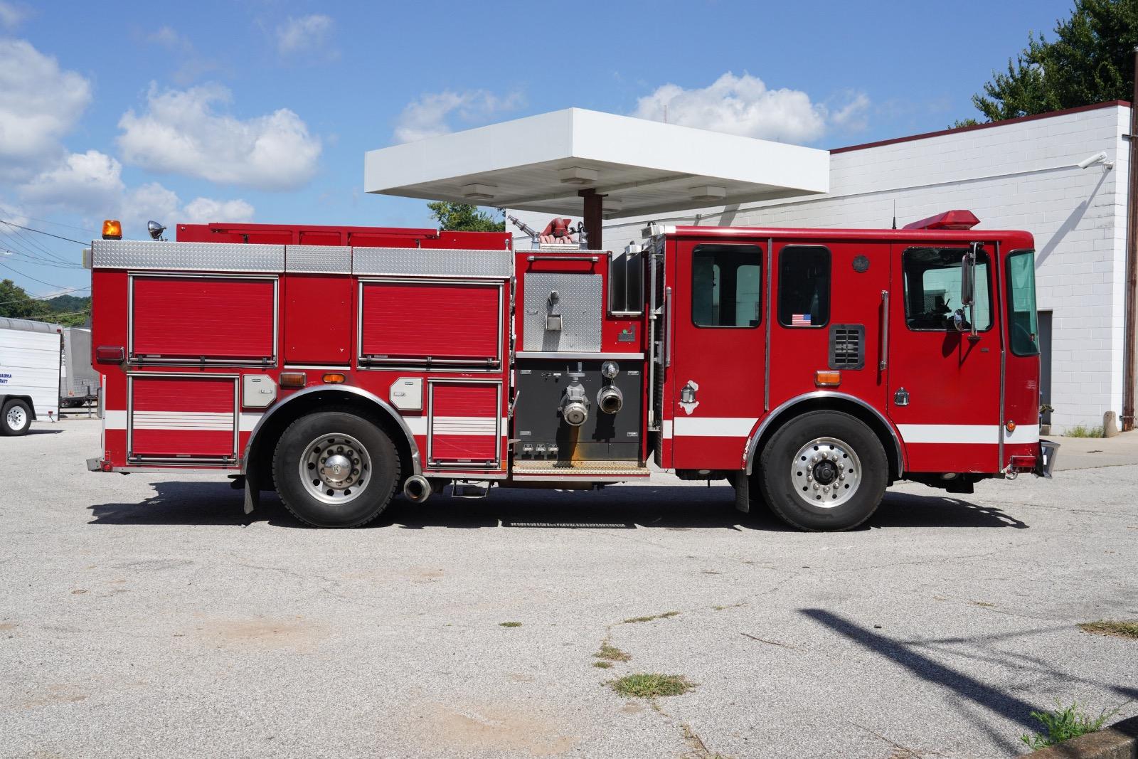 2002 Smeal HME Pumper - image 3