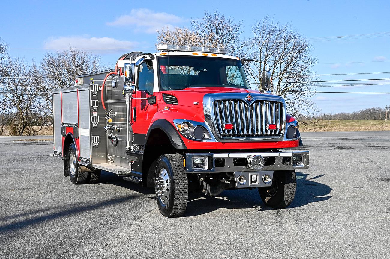 2020 International/Toyne 4X4 1250/750 Stainless Steel Pumper - image 2