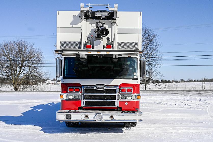 2012 Pierce 100′ Aerial Platform Quint - image 10