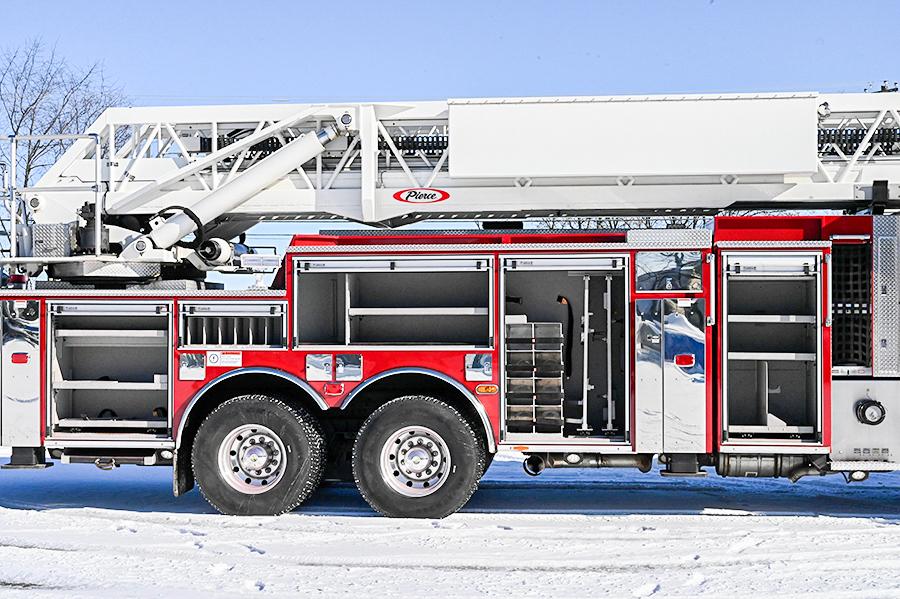 2012 Pierce 100′ Aerial Platform Quint - image 15