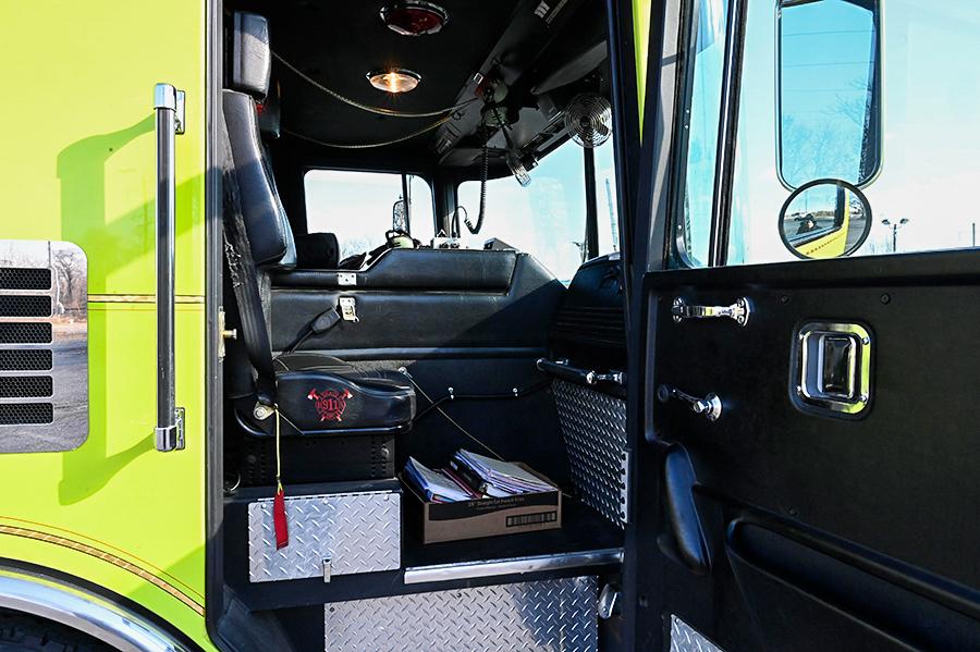 2001 HME 2000/750 Rescue Pumper - image 14
