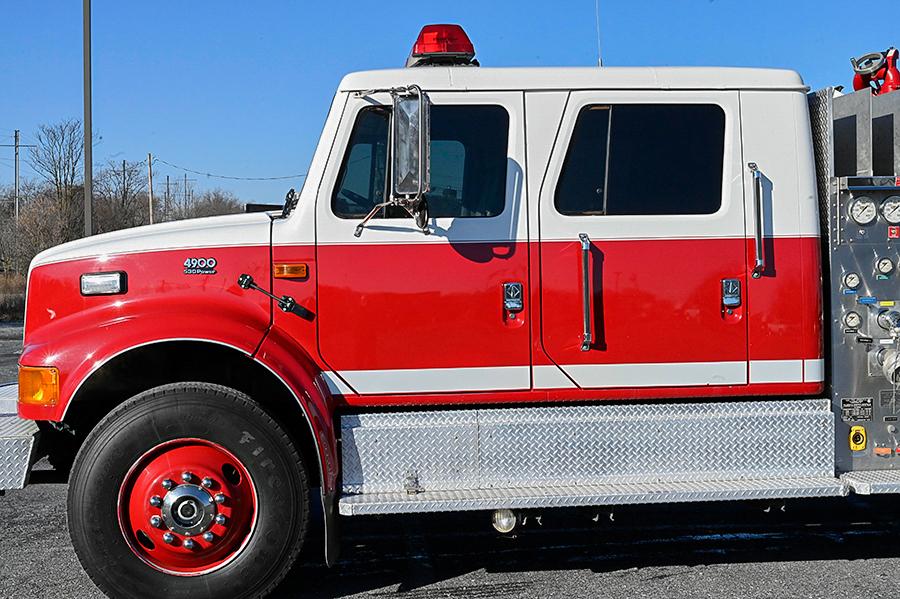 2001 International/KME 1250/1000 Rural Pumper - image 6