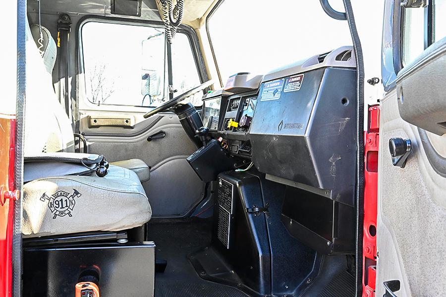 2001 International/KME 1250/1000 Rural Pumper - image 13