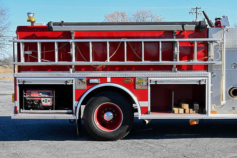 2001 International/KME 1250/1000 Rural Pumper - image 16