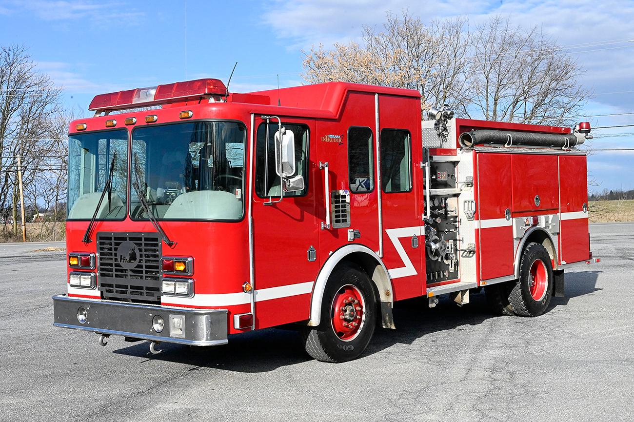 2004 Ferrara 1500/1000 Rural Pumper - image 1