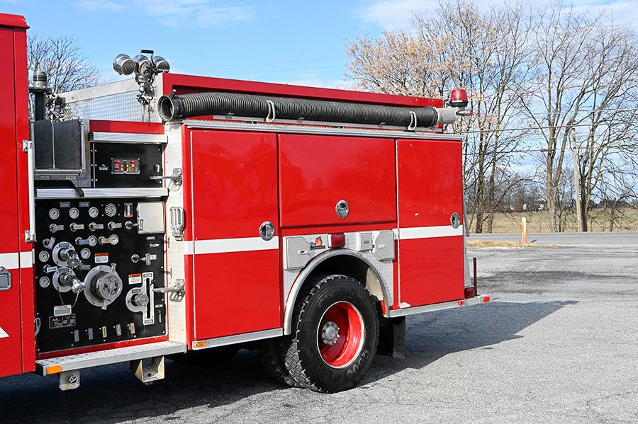 2004 Ferrara 1500/1000 Rural Pumper - image 4
