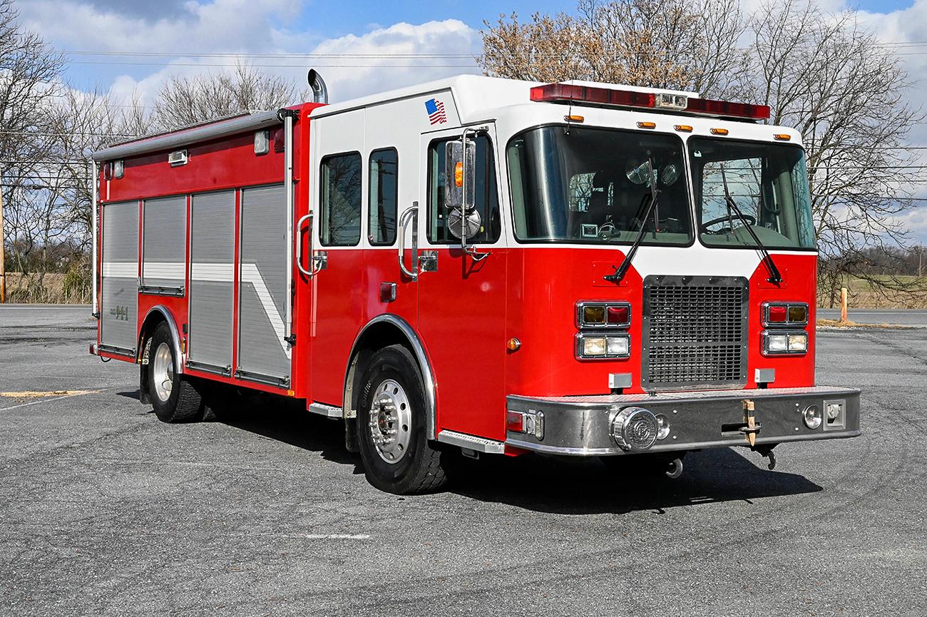 2003 SPARTAN/SVI HEAVY RESCUE WITH PUMP AND CASCADE - image 2