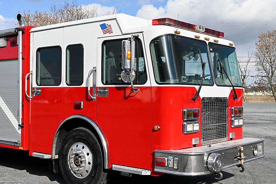 2003 SPARTAN/SVI HEAVY RESCUE WITH PUMP AND CASCADE - image 21