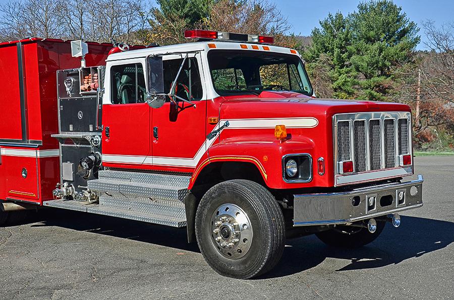 1995 International 1500/2500 Pumper-Tanker w/Stainless steel body - image 14