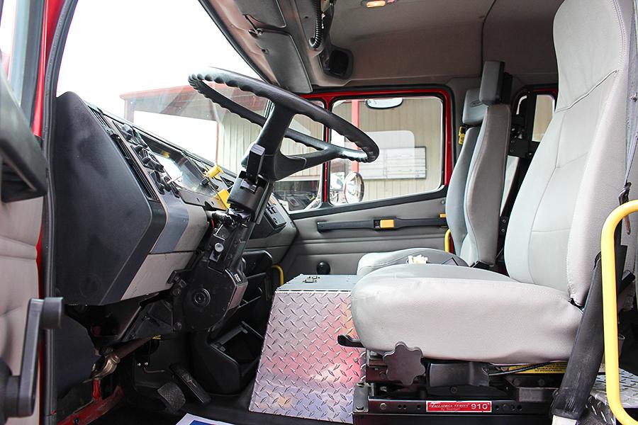 2003 Freightliner 1500/1000 Rural Pumper - image 21