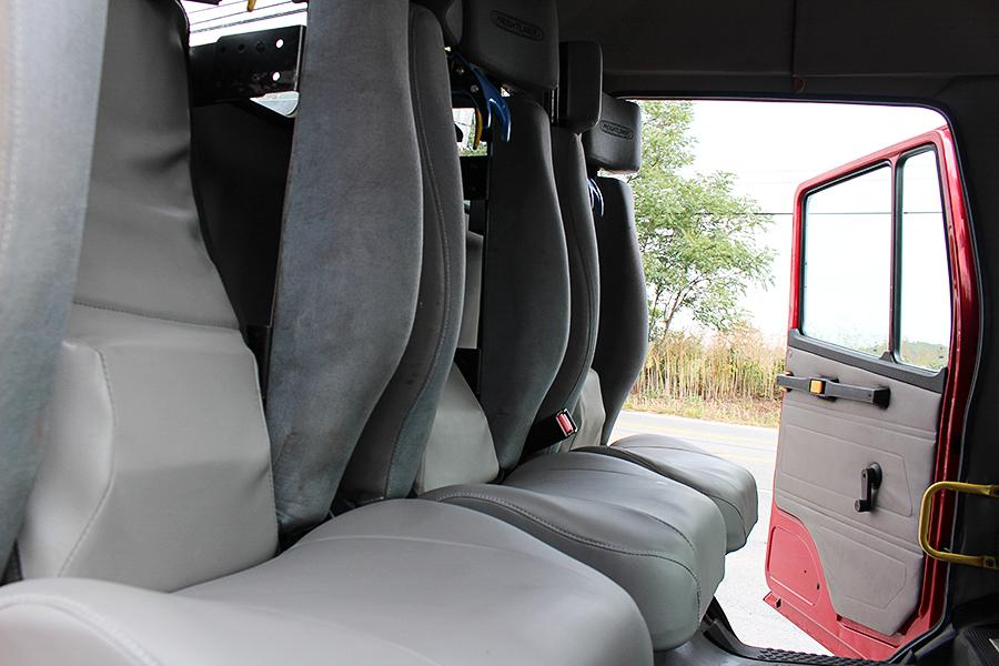 2003 Freightliner 1500/1000 Rural Pumper - image 22