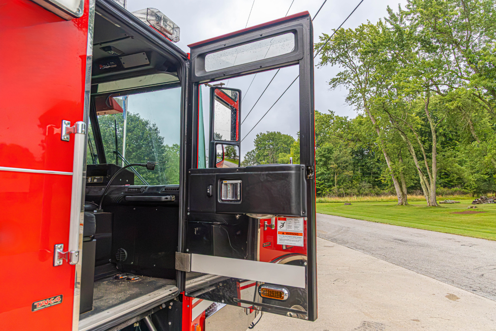 2005 Pierce Pumper - image 25