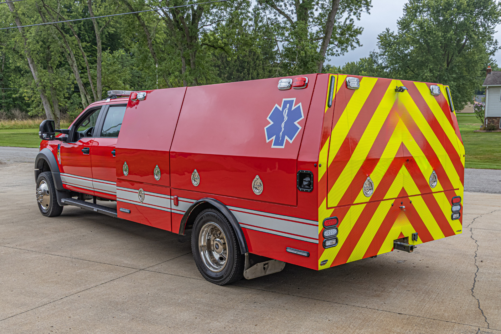 2020 Ford 4x4 Squad - image 5