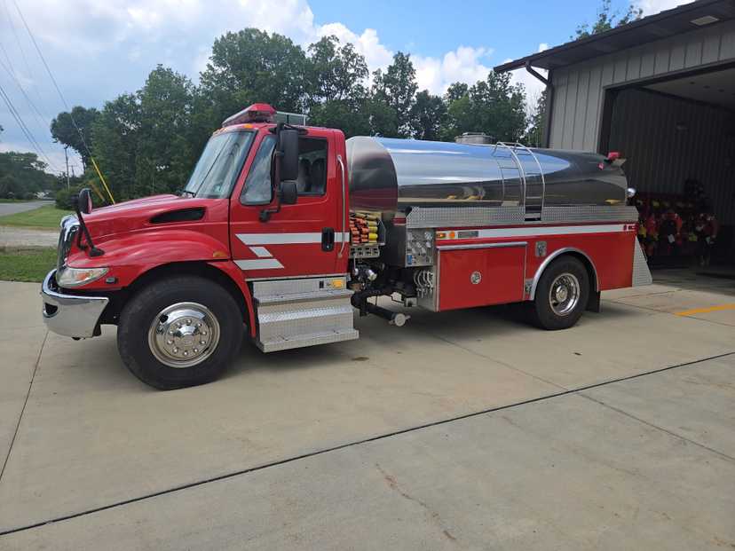 2012 International Pumper Tanker