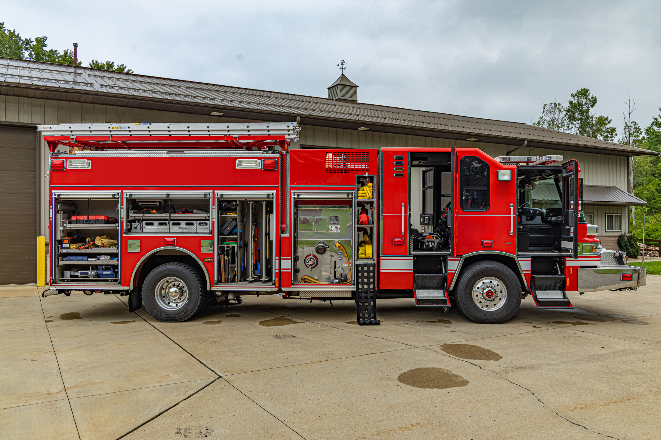 2005 Pierce Pumper - image 13