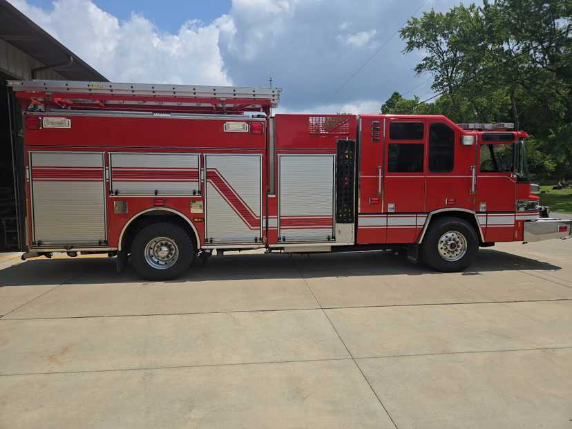 2005 Pierce Pumper — photo 3