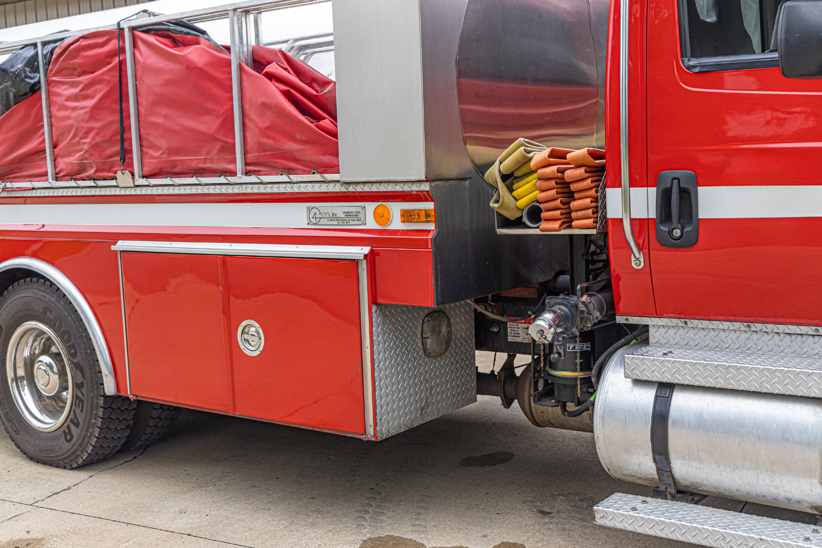 2012 International Pumper Tanker - image 12