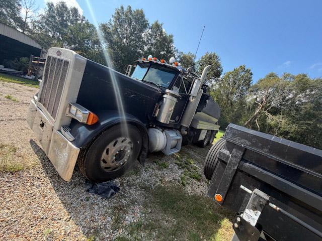 1993 Peterbilt jurop Septic - image 1