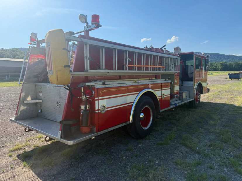 1987 Pierce Pumper — photo 5