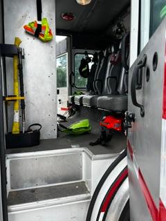 1999 Luverne Heavy Rescue - image 6